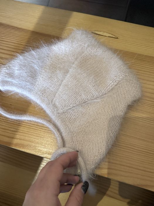 Шапочка с ушками, ручная работа ангора