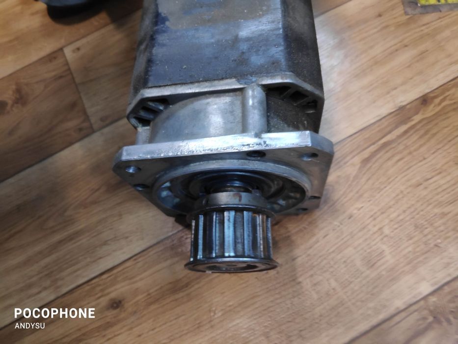 Silnik elektryczny wrzeciona Fanuk  2,2 kW.