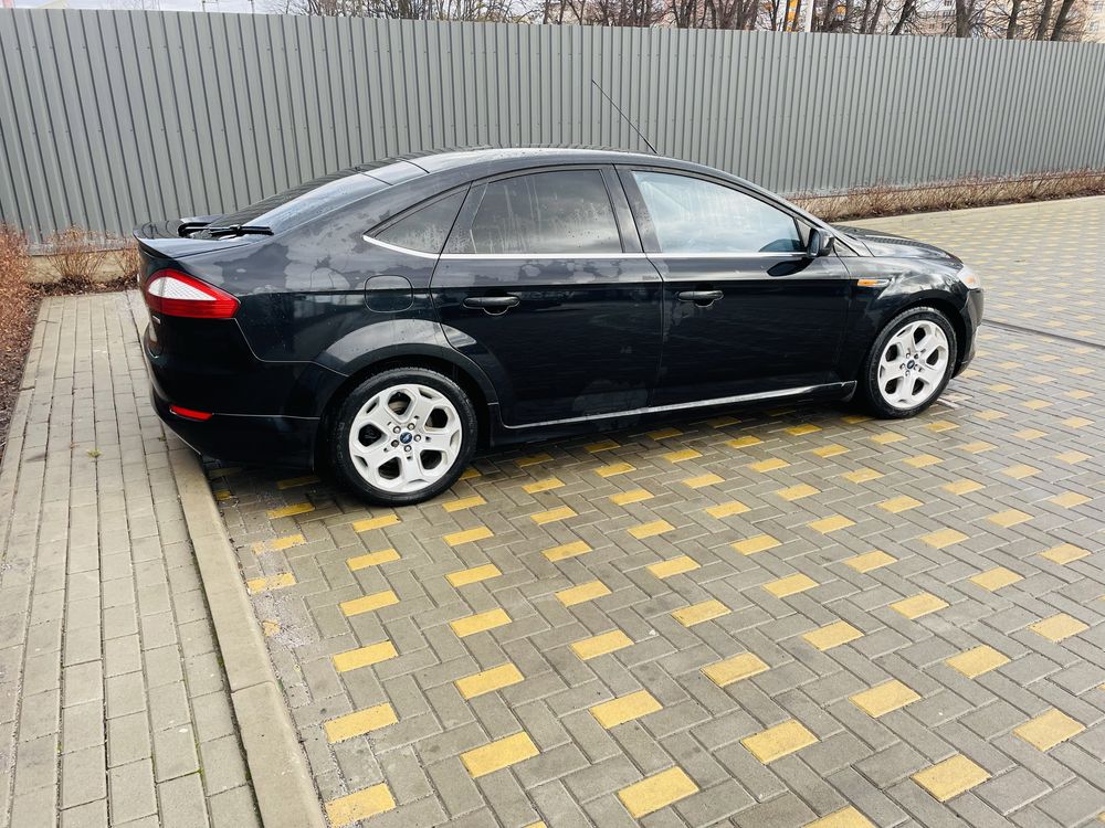 Ford mondeo 1.8 tdci sport