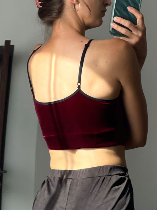 Жіночий бархатний топ бордовий