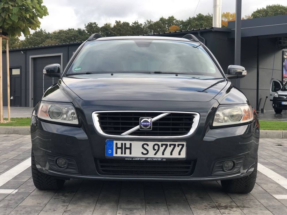 Volvo v50 повністю обслужене