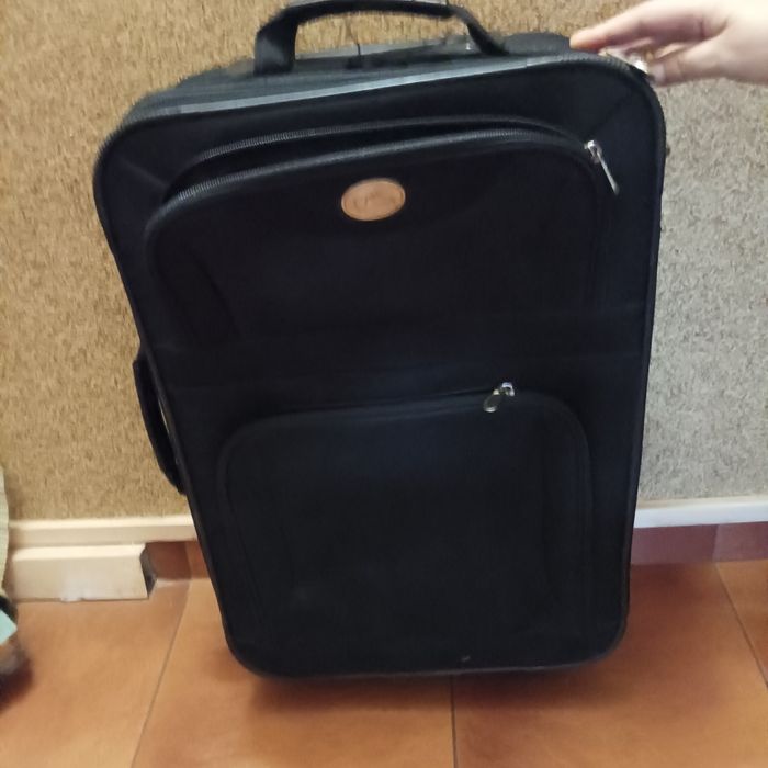 Walizki i torby podróżne