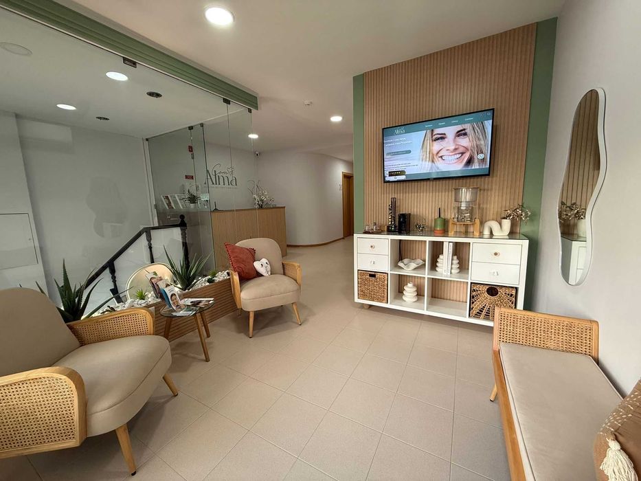 Aluguer de Gabinete / Sala  — São Pedro do Estoril