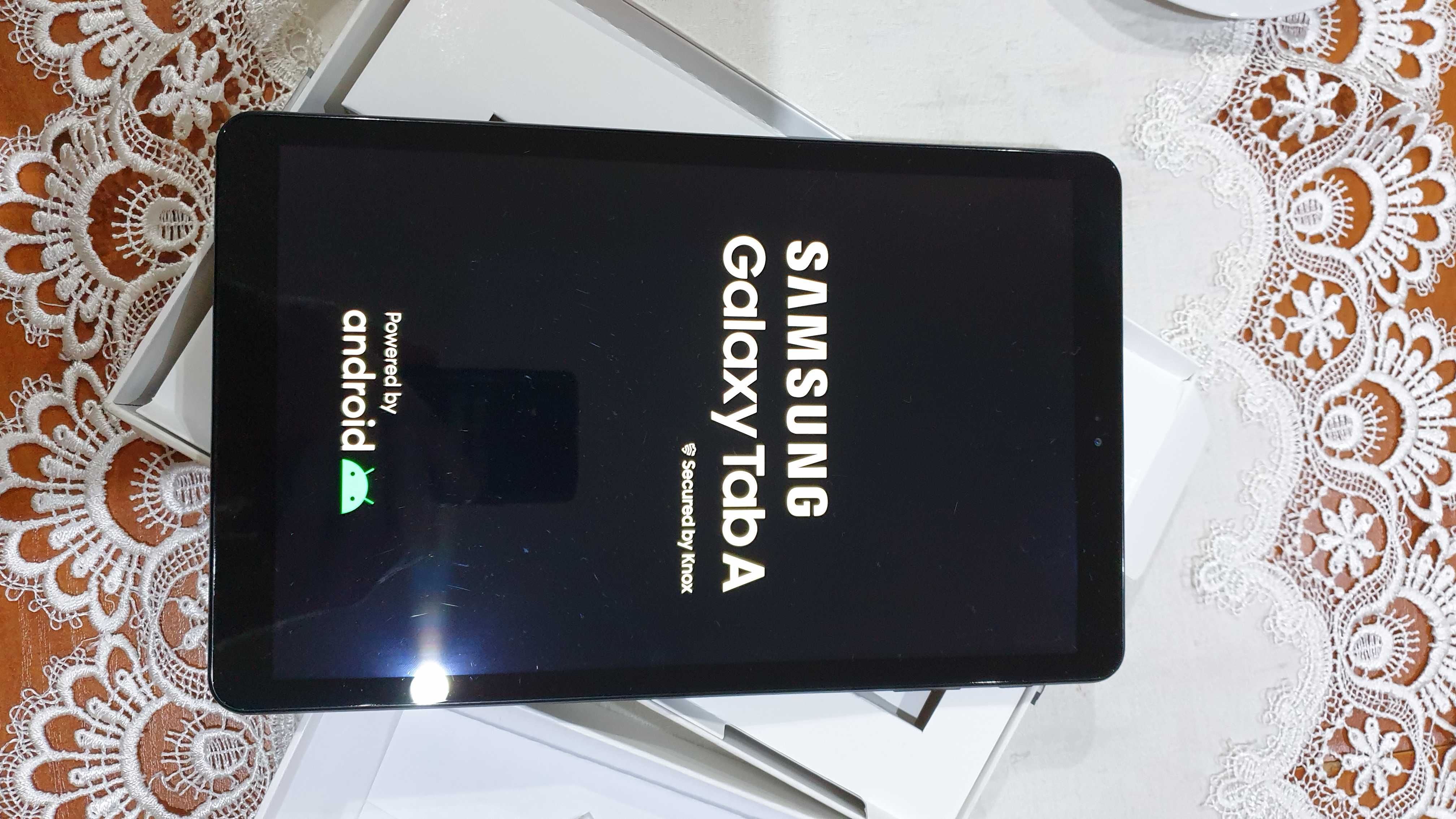 Samsung Tab A 10,5" Czarny LTE - Stan idealny