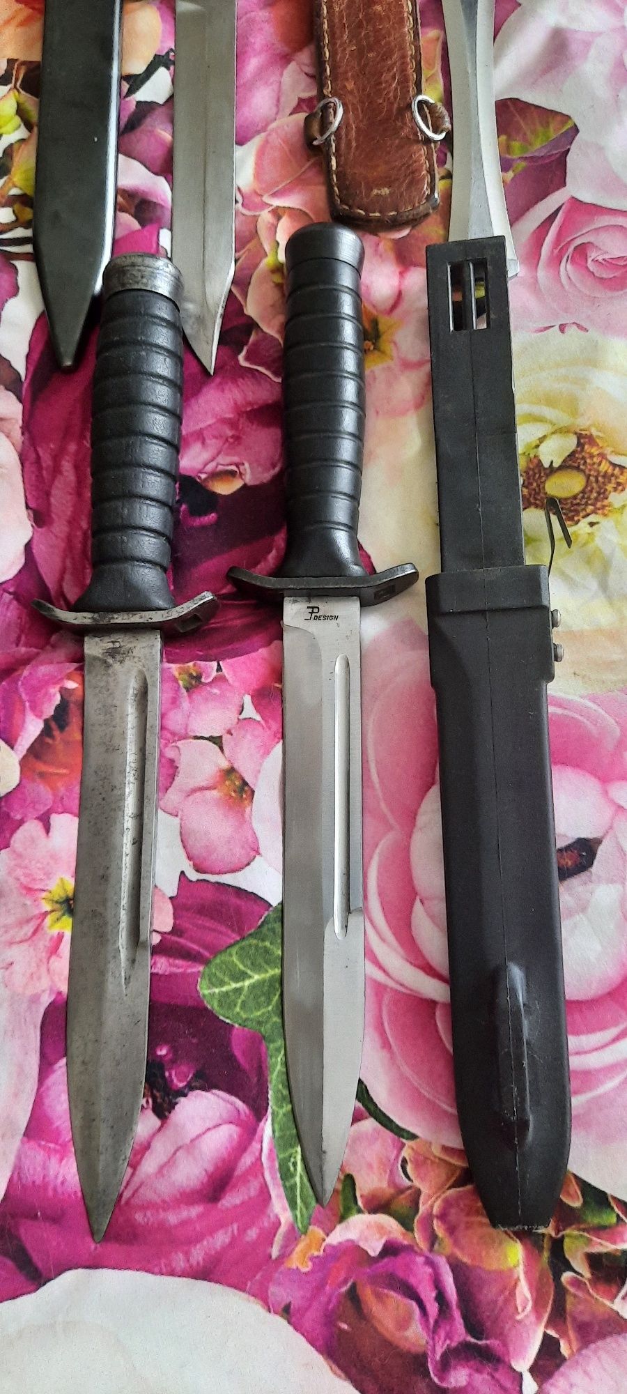 Noże wz 55 i wz 92 w dobrym stanie