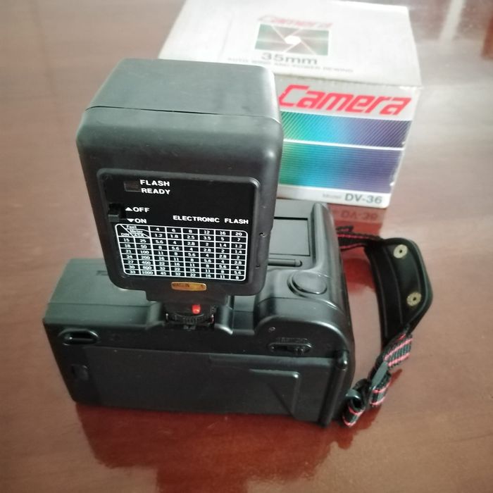 Máquina fotográfica DV-36