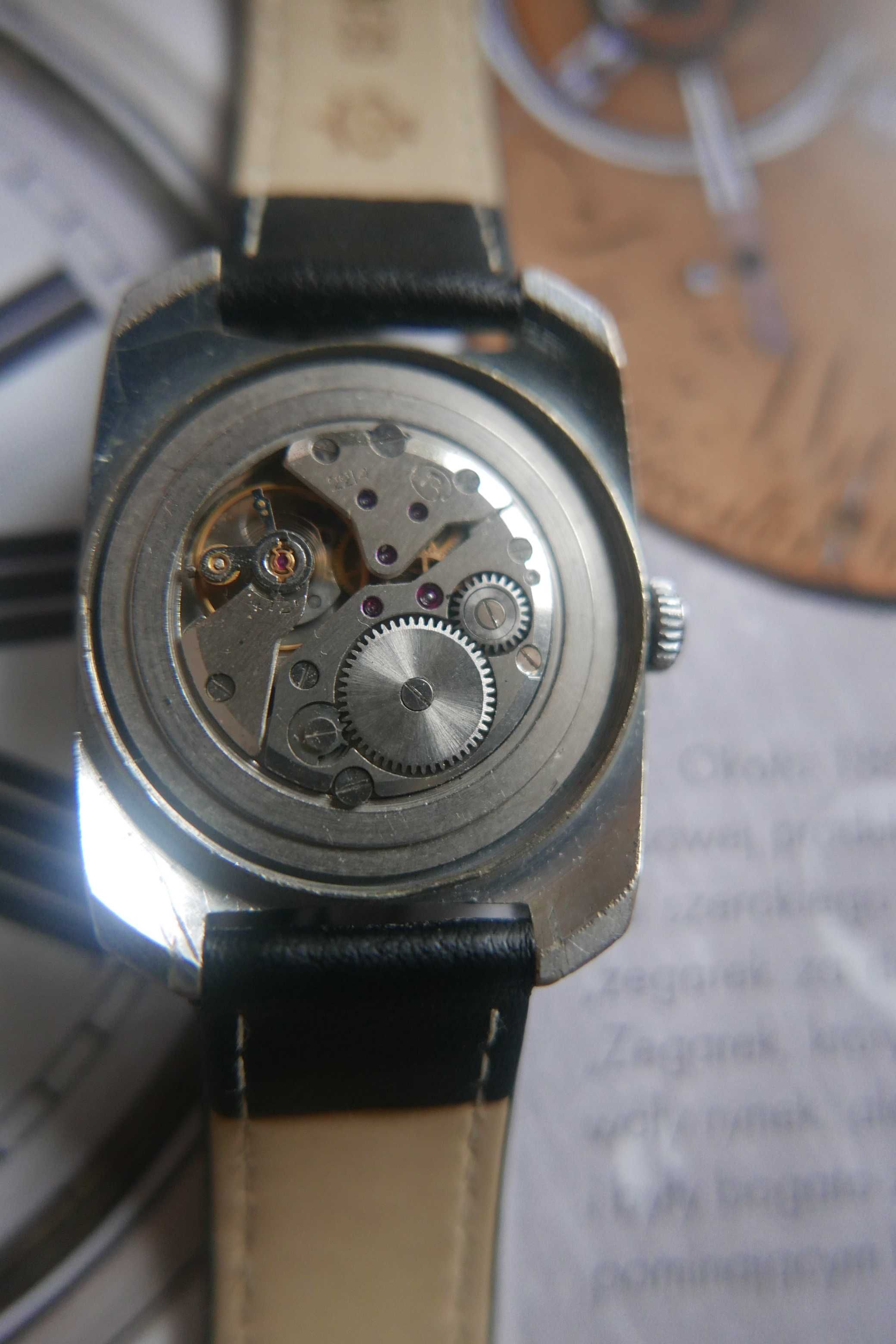 Wostok 18 Jewels 2214 Vintage