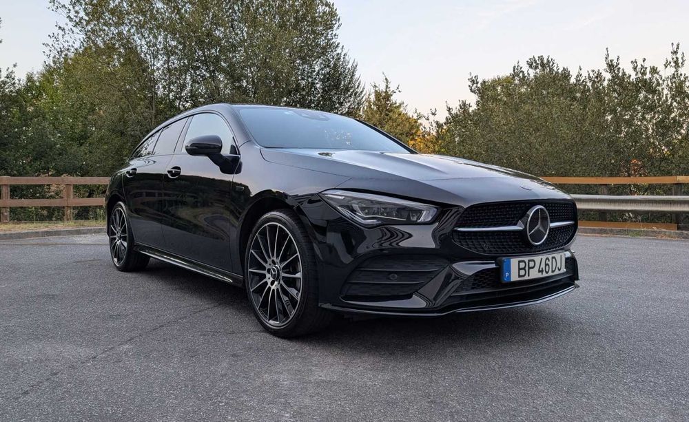 Mercedes CLA 250e SB AMG Híb./Plugin com garantia na marca até 11/2026