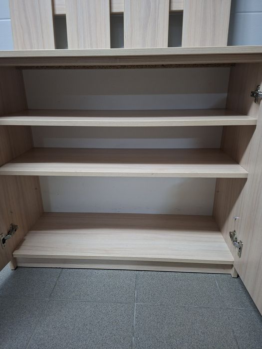 Szafka komoda na buty + wieszak na ubrania kurtki