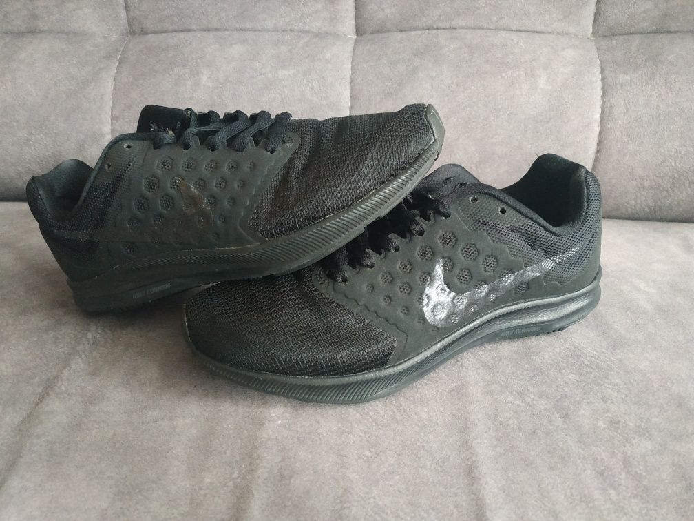 Adidasy Nike Running 38