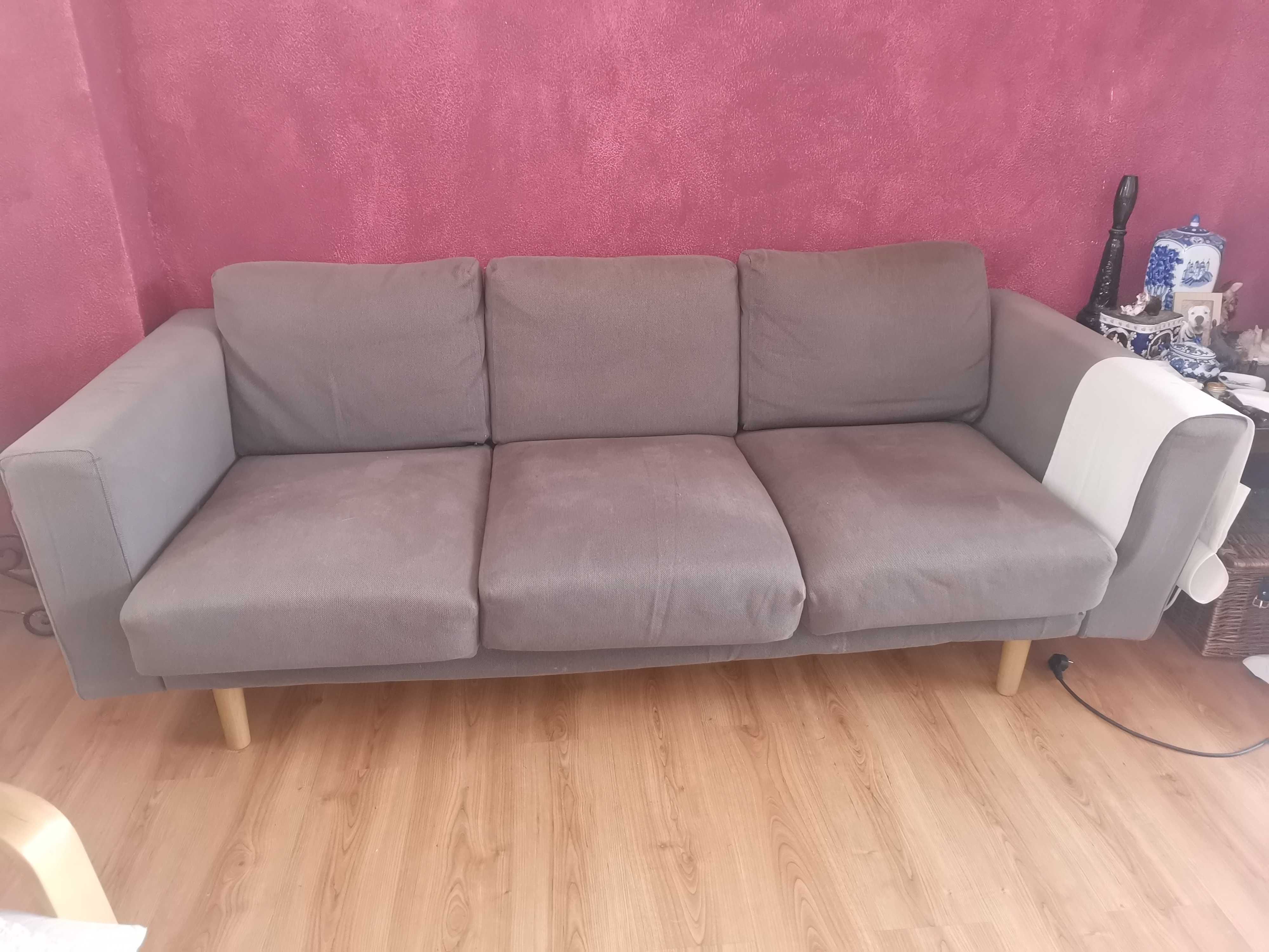 Sofa IKEA 3 lugares comprimento 2,15m