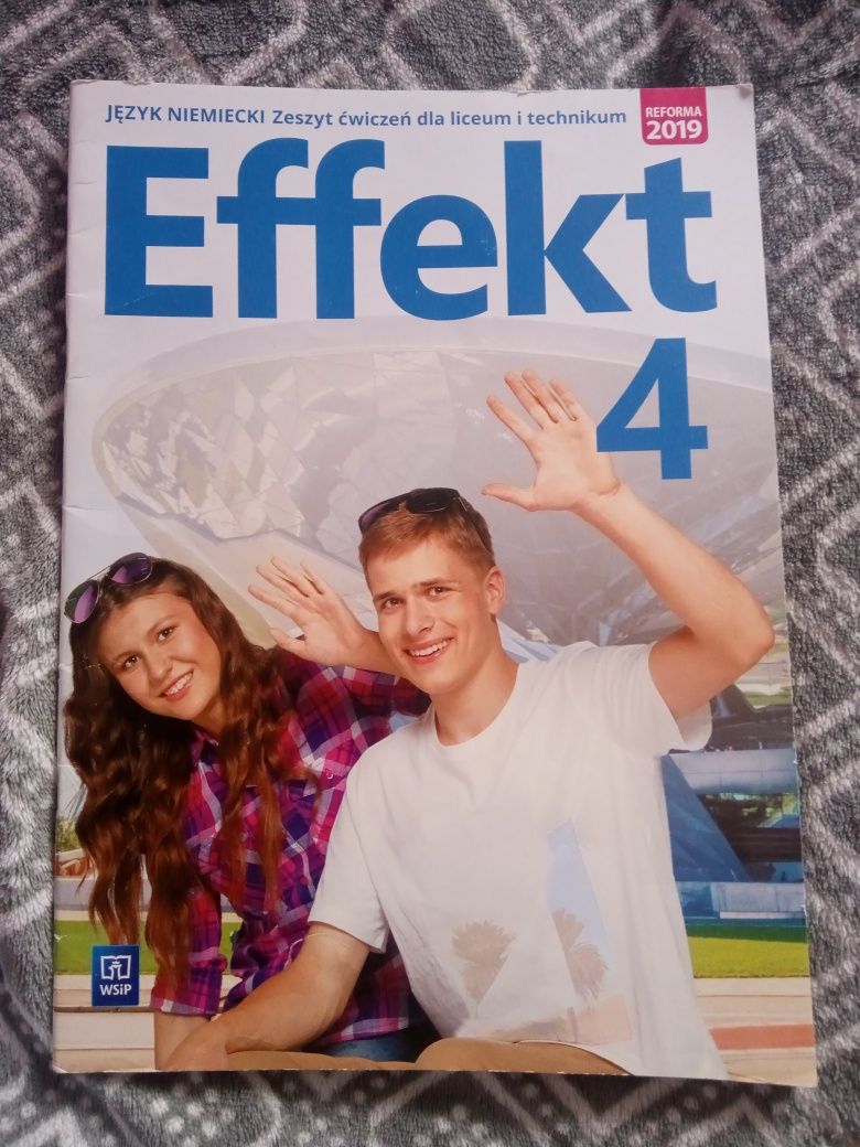 Effekt 4 ćwiczenia, w części zapisane