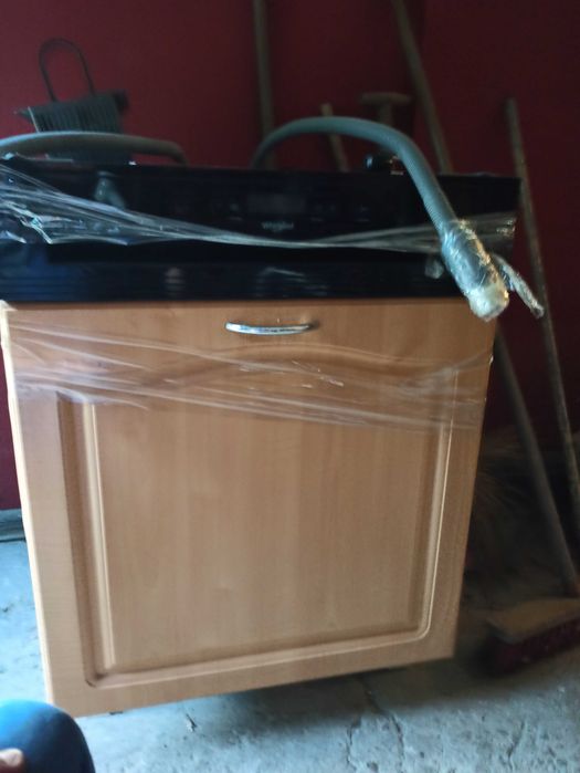 Zmywarka pod zabudowe 60cm.Whirpool stan dobry