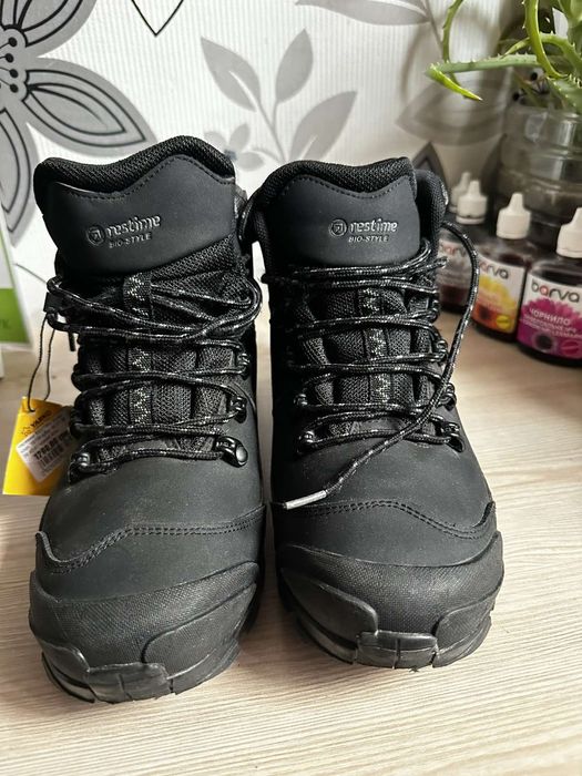 Взуття чоловіче ,