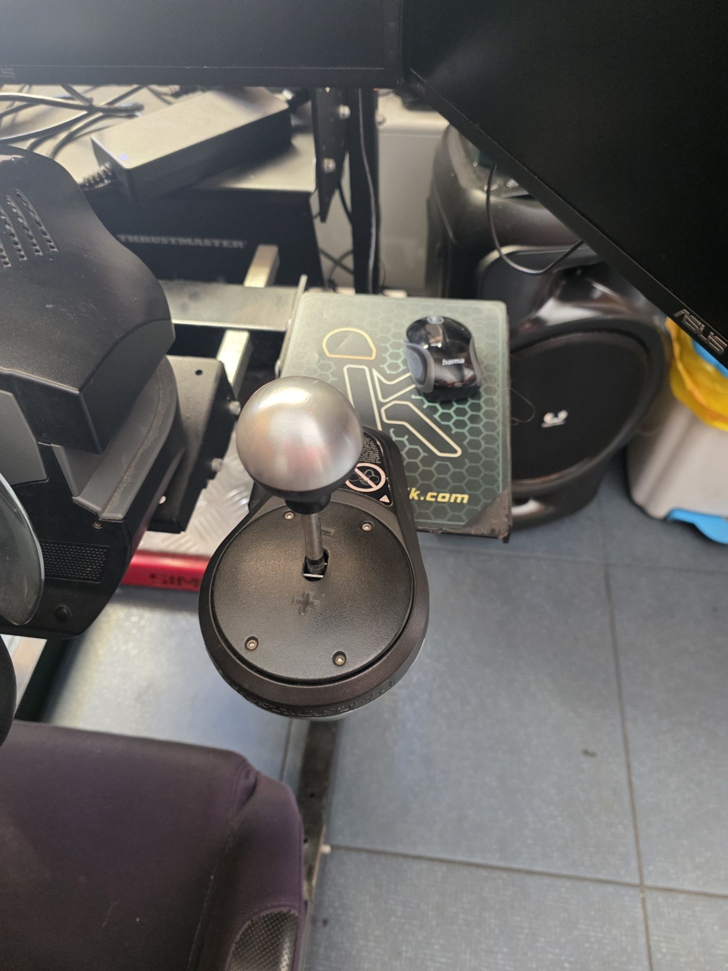 Vendo ou troco Simulador thrustmaster t500rs