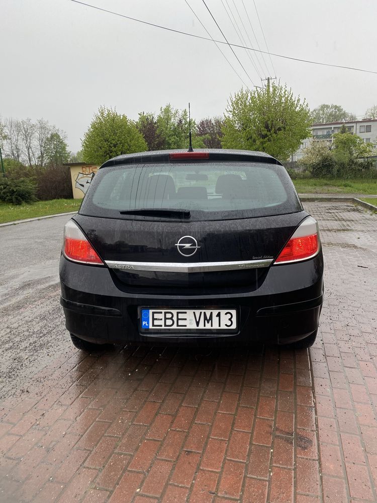 Opel Astra III 2004. LPG