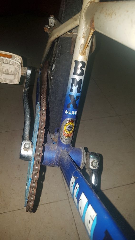 Bicicleta...BMX         70€