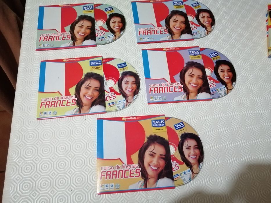 Curso de línguas em livros e CDs