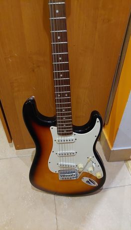 Gitara fender squier