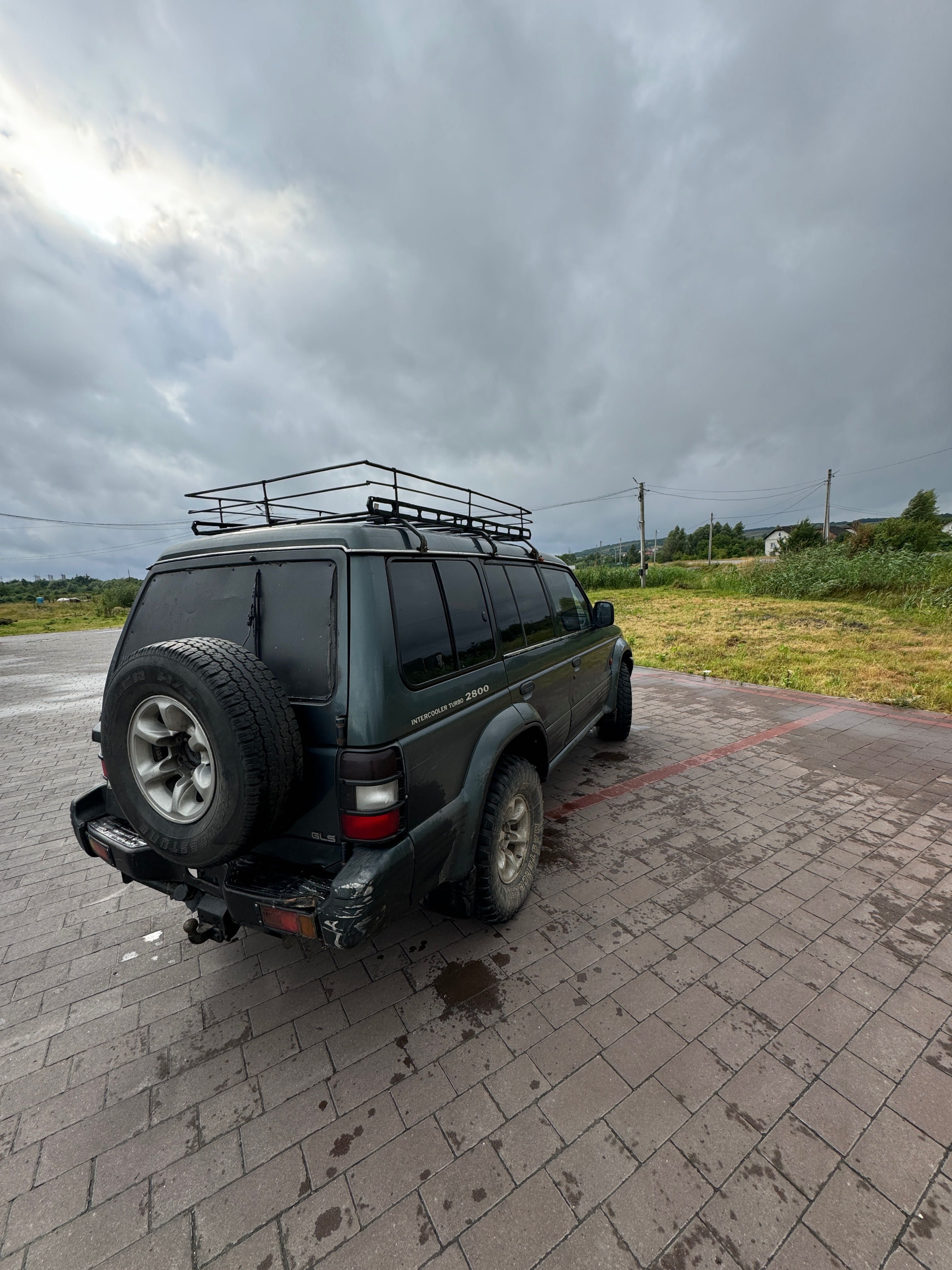 Mitsubishi Pajero 2