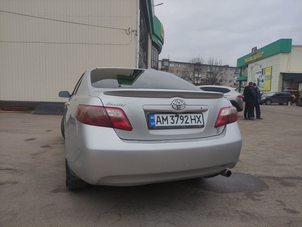 Тайота камри газ, бензин