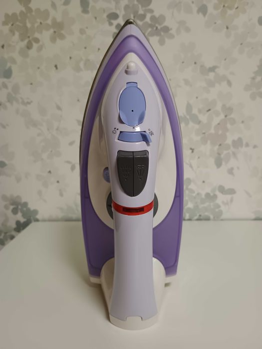 Бездротова парова праска Premier