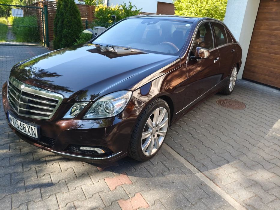 Mercedes-Benz Klasa E W kraju od 2015. Możliwa zamiana.