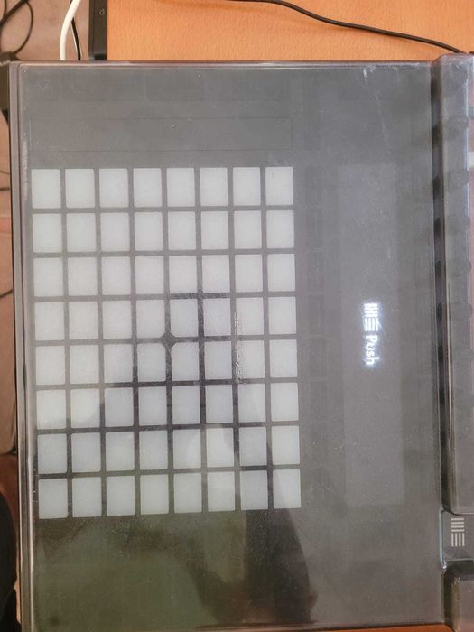 Ableton Push 2 + decksaver