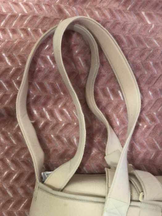 Бандаж для плеча с отводящей подушкой