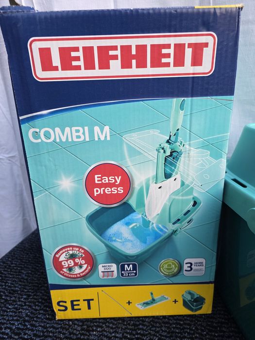 Набір для прибирання Leifheit Combi M Easy Press Set