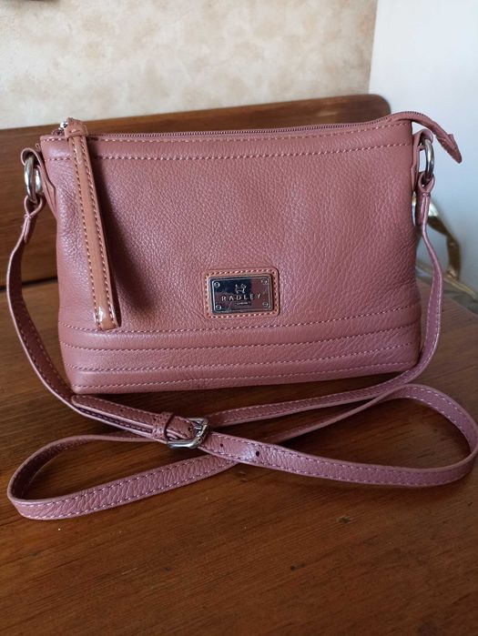 Сумка крос-боді через плече жіноча середня Radley London Рожева