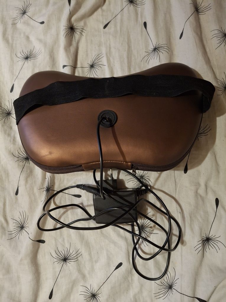 Подушка масажна Massage Pillow для шиї, спини та ніг