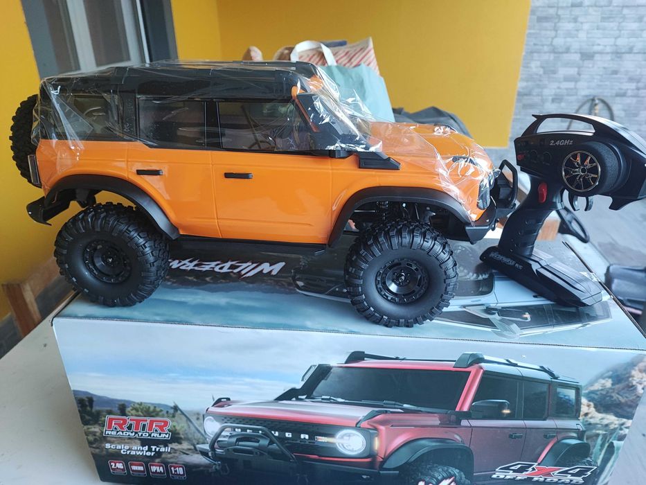 RC Bronco traxxas Kyosho losi axial hpi arrma tamiya crawler brushless