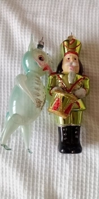 Новорічні іграшки