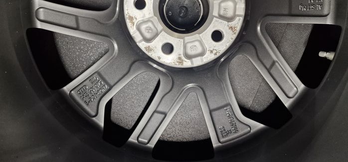 Koła Felgi Audi Q5 Q7 E Tron R20 Audi Sport