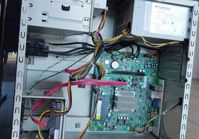 Computador Usado Intel Celeron J1900