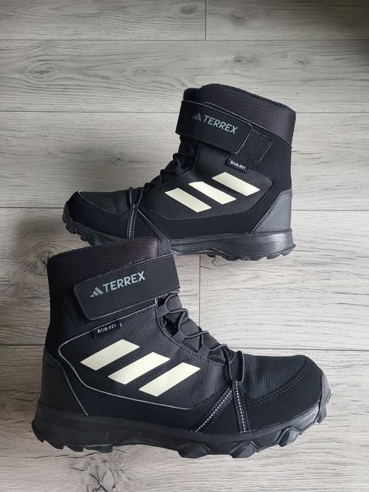 Buty na śnieg śniegowce zimowe kozaki Adidas terrex 39 1/3  super