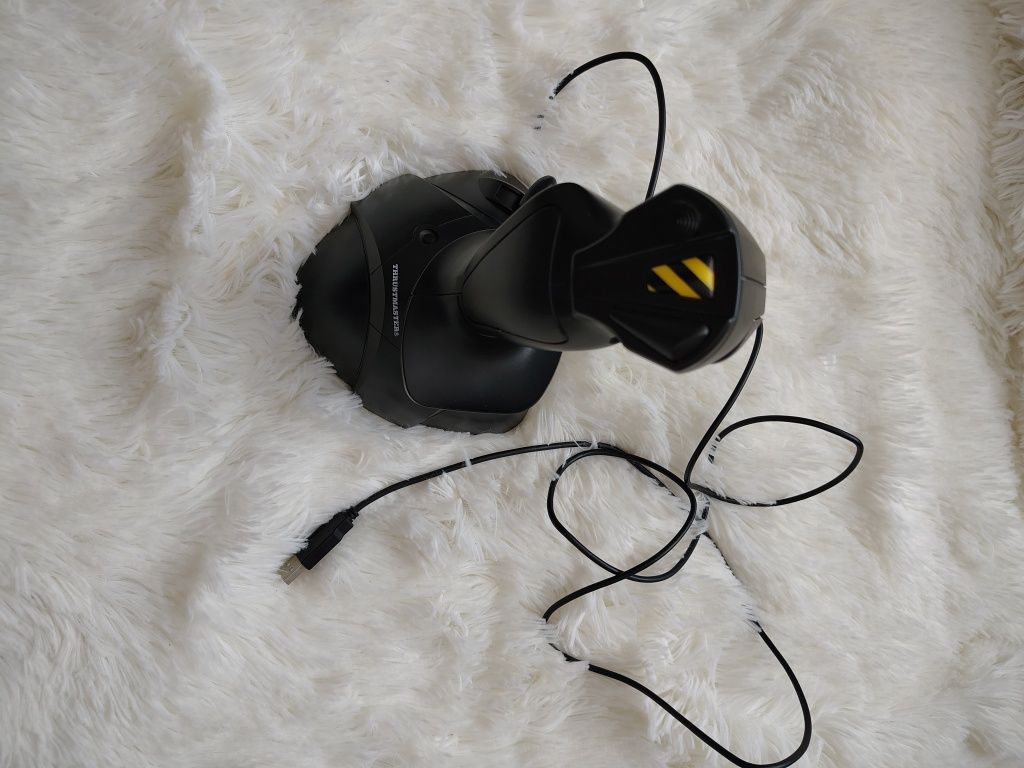 Joystick Thrustmaster USB