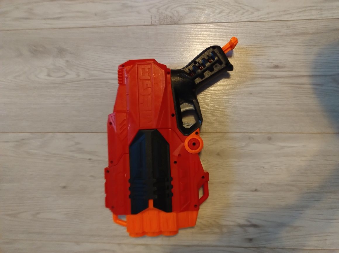 Pistolet Nerf MEGA TRI-BREAK