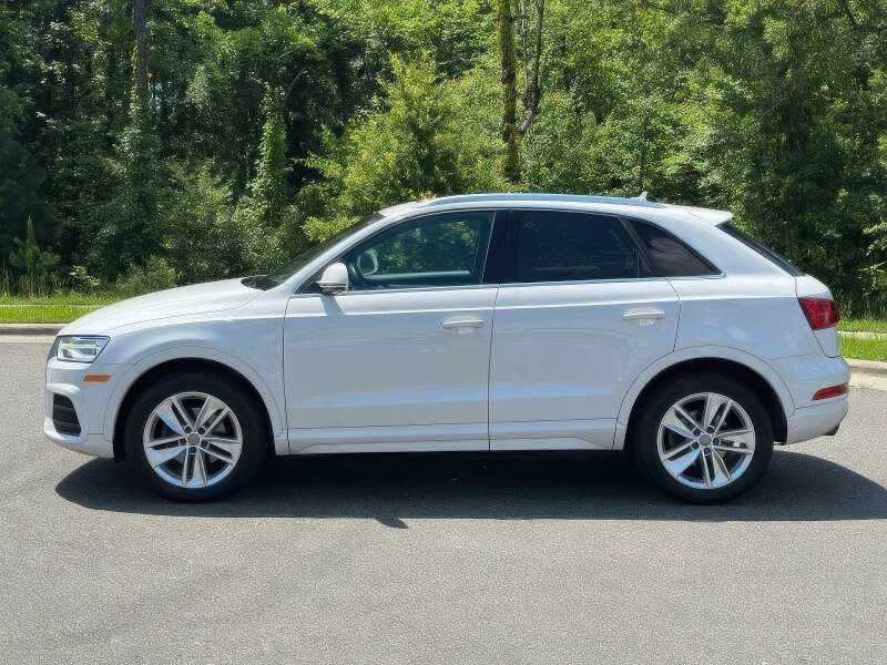 2016 Audi Q3 2.0T quattro Premium Plus