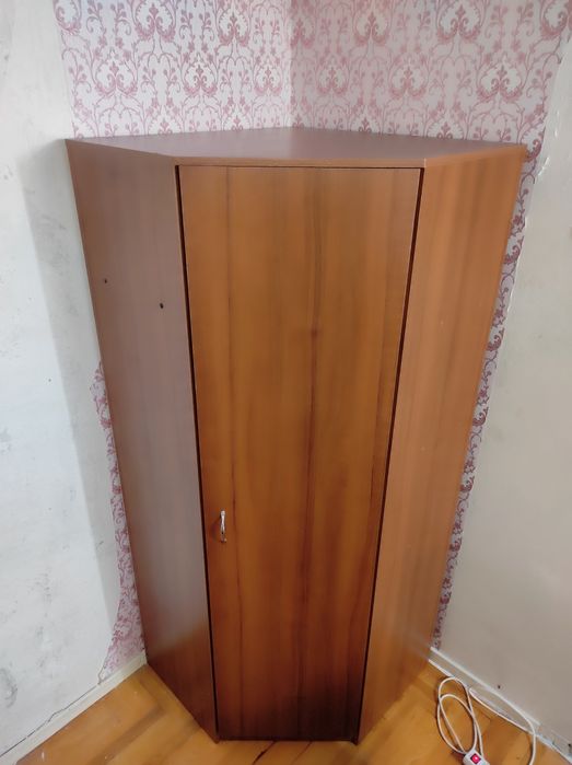 Шафа кутова для одягу шкаф угловой