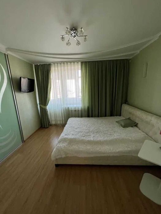 Продаж 3х кімнатної квартири у центрі