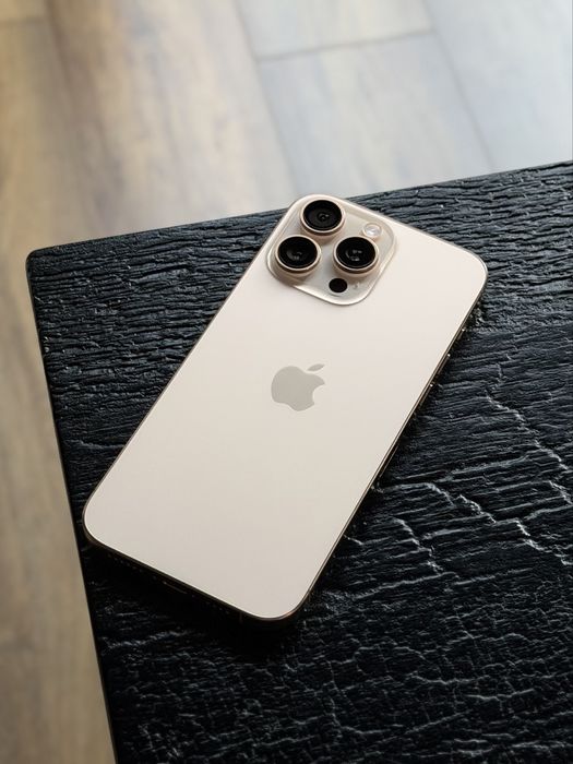 iPhone 16 Pro Max Desert Titanium, ideał, bateria 97%, gwarancja!