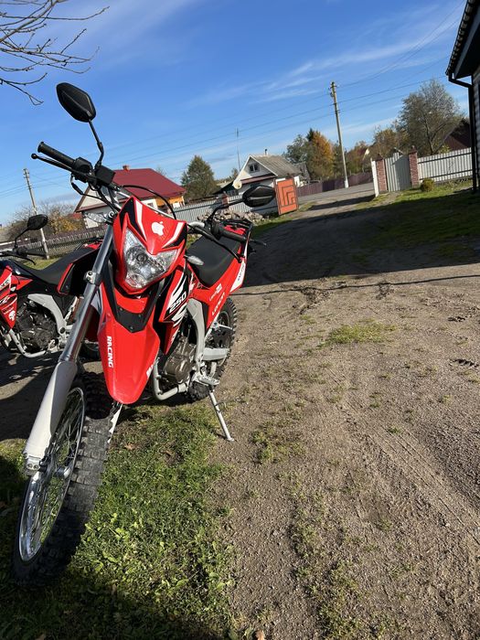 Продам мотоцикла лонсін 250