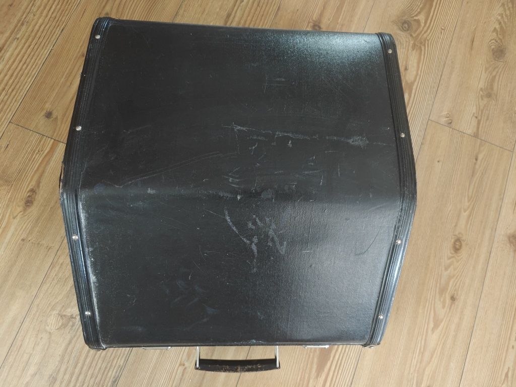 Akordeon  60 stan dbr