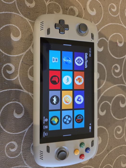 Consola portatil odin 2