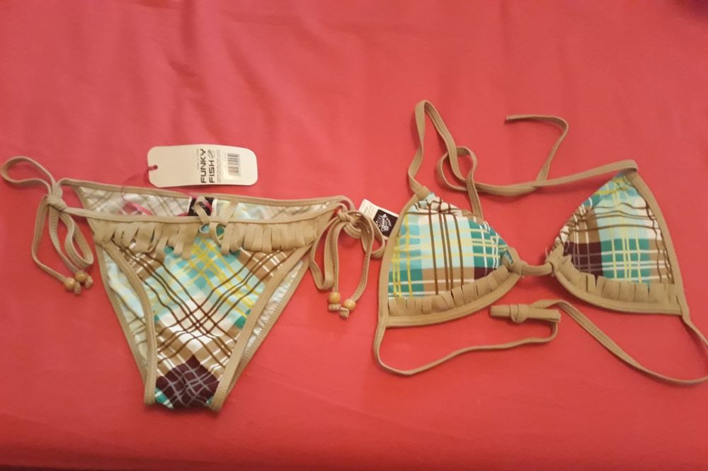 Bikini novo