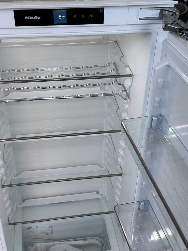 Холодильник Miele K 7433