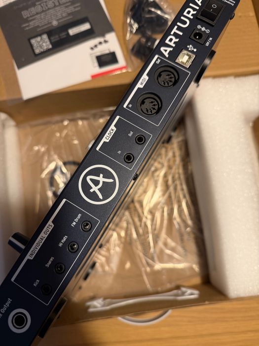 Arturia DrumBrute Impact