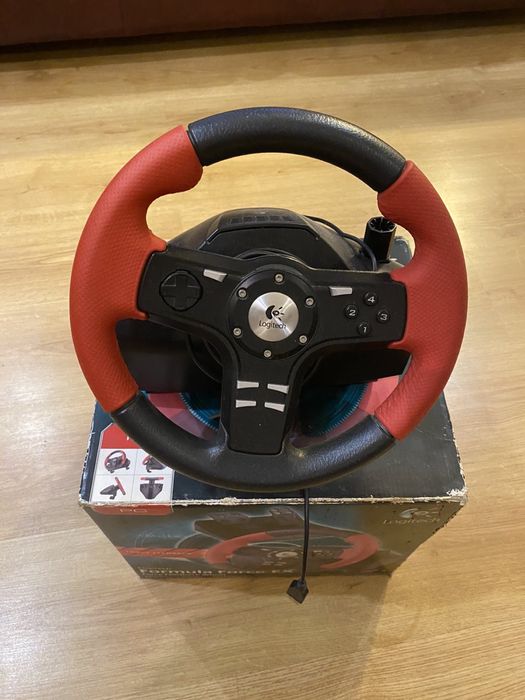 Руль-симулятор logitech игровой